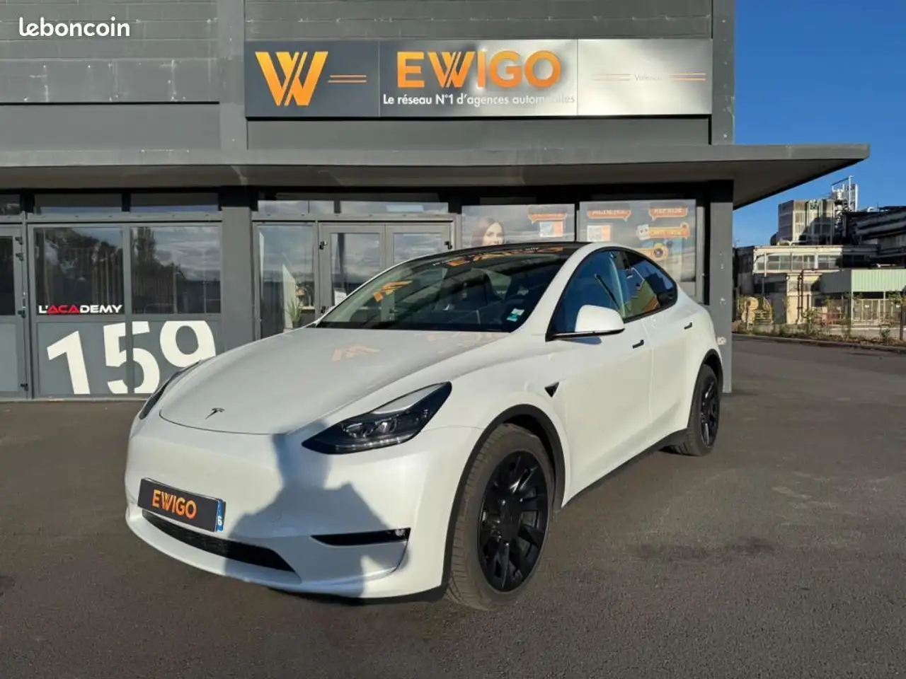 Model YGRANDE-AUTONOMIE 514CH 82KWH LAUNCH EDITION 4WD BVA 1ERE MAIN ENTRETIEN