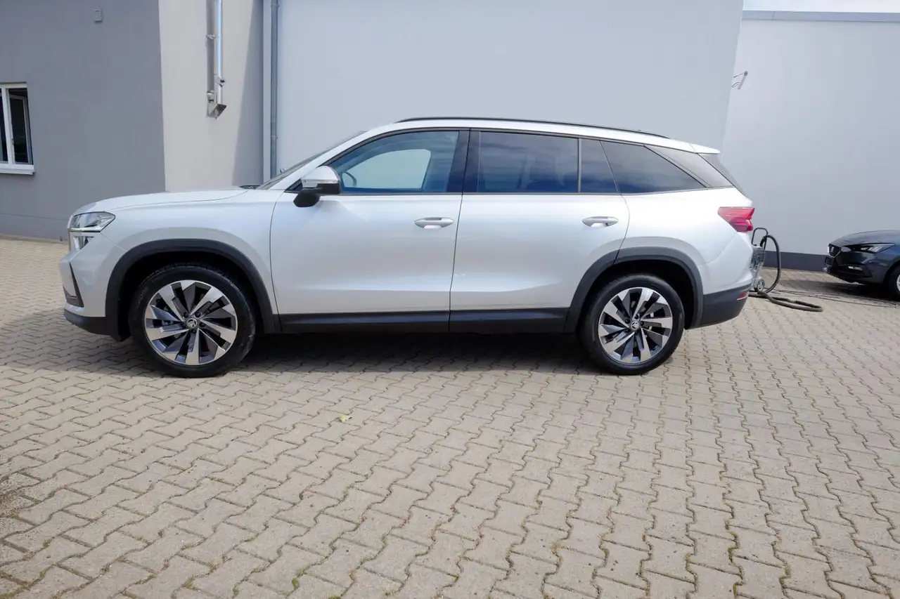 Kodiaq1.5 TSI DSG Selection AHK/19Z/E.Heck/Navi