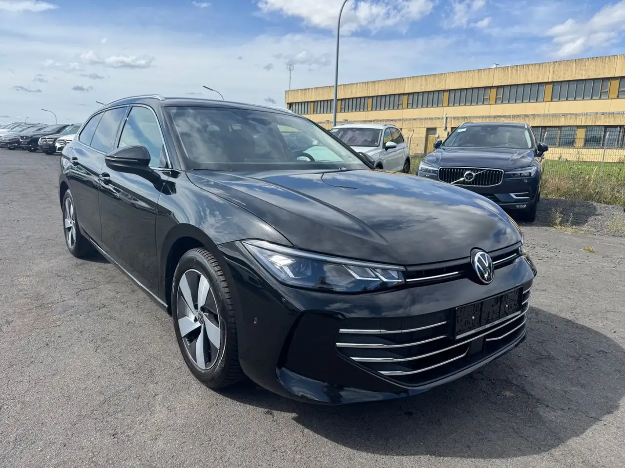 PassatVariant 2.0 TDI Business IQ.DRIVE