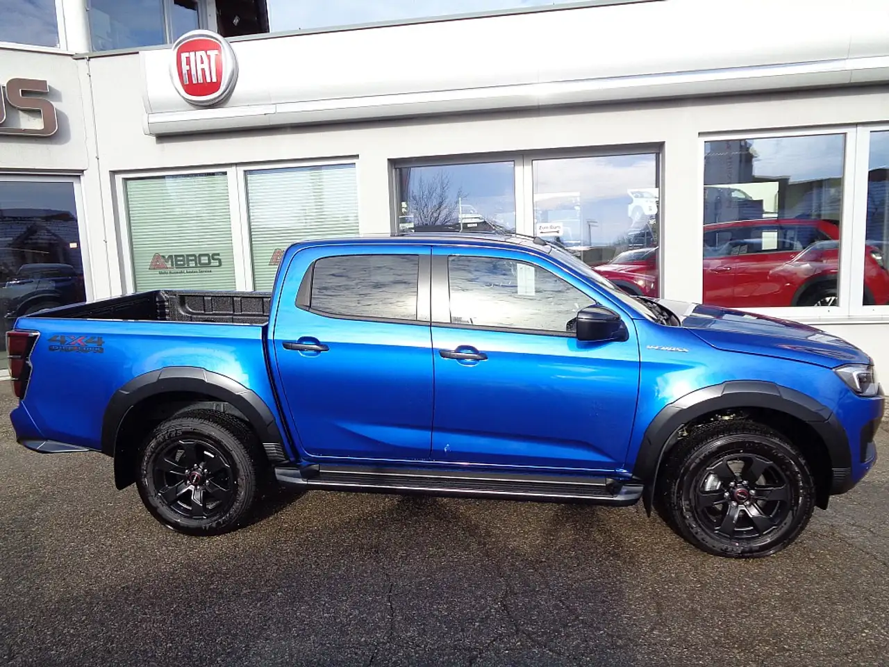 D-MaxD-MAX Double Cab V-CROSS AT 4x4 Automatik