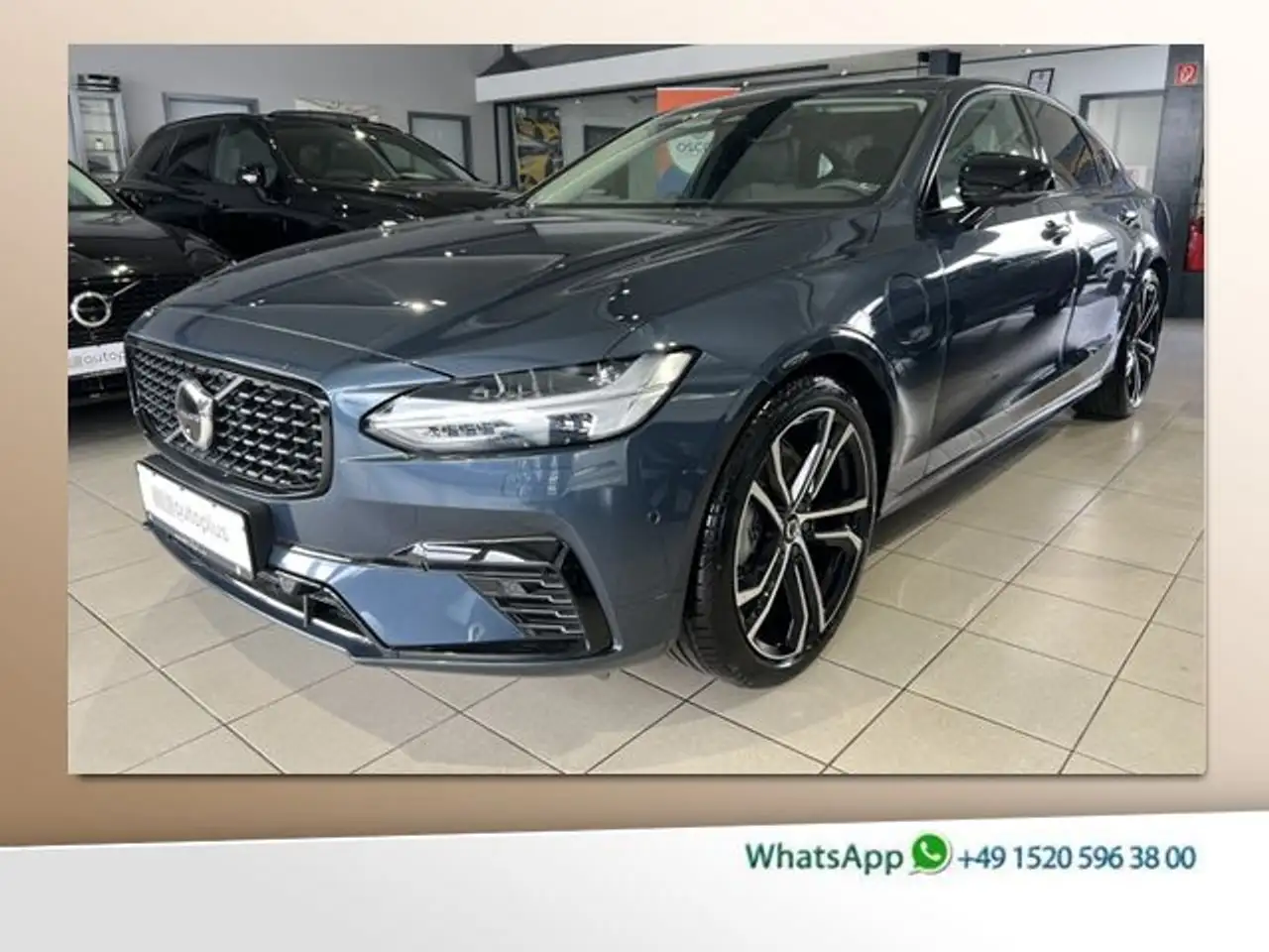 S90T8 Ultimate Dark Recharge AWD B&W Massage