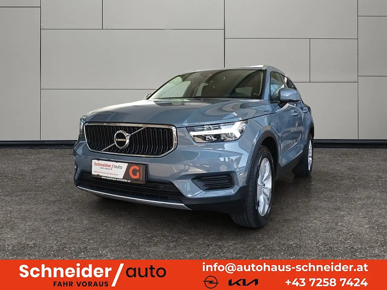 XC40T2 Momentum Pro
