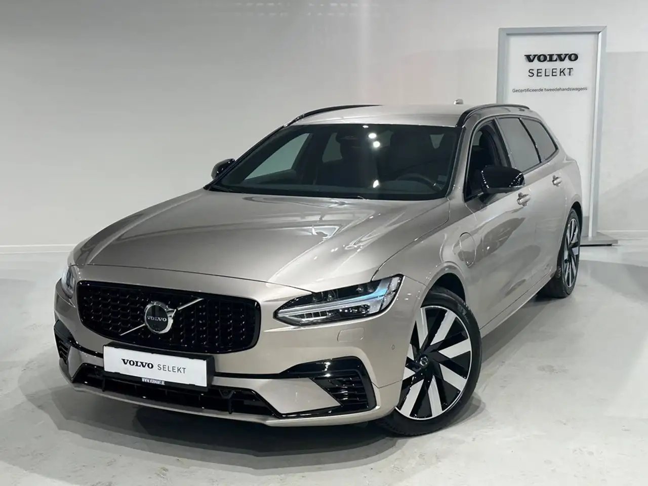 V90T6 Recharge Plus Dark