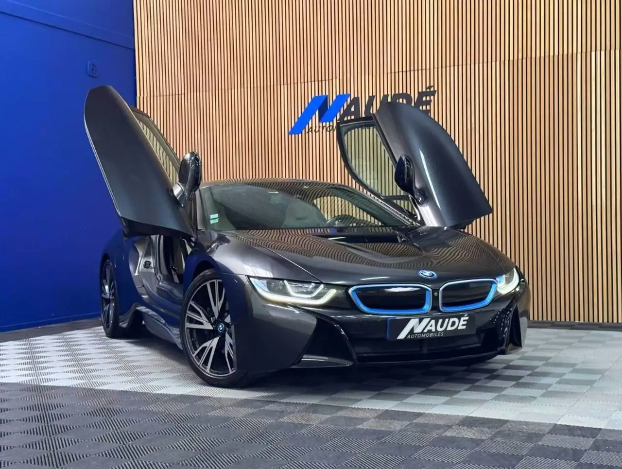 i8I8 362 CH HYBRID - Immat France