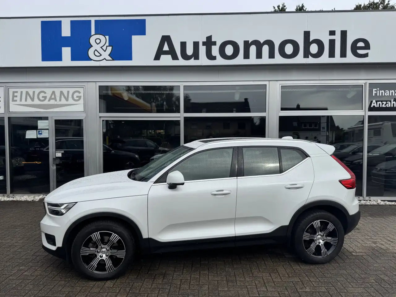 XC40Panodach AHK LED HarmanKardon