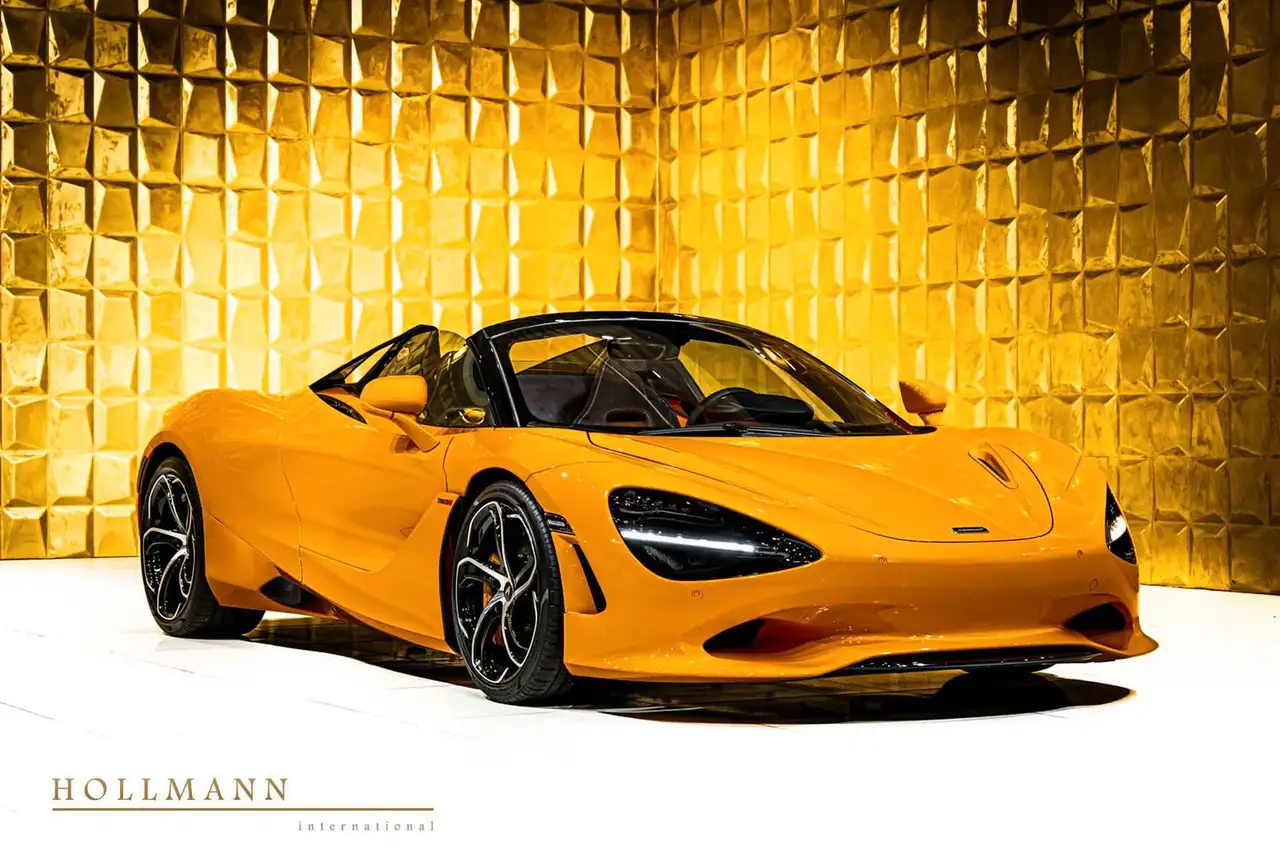 750SSpider+CAMERA+LIFT+COMFORT SEATS+STOCK+