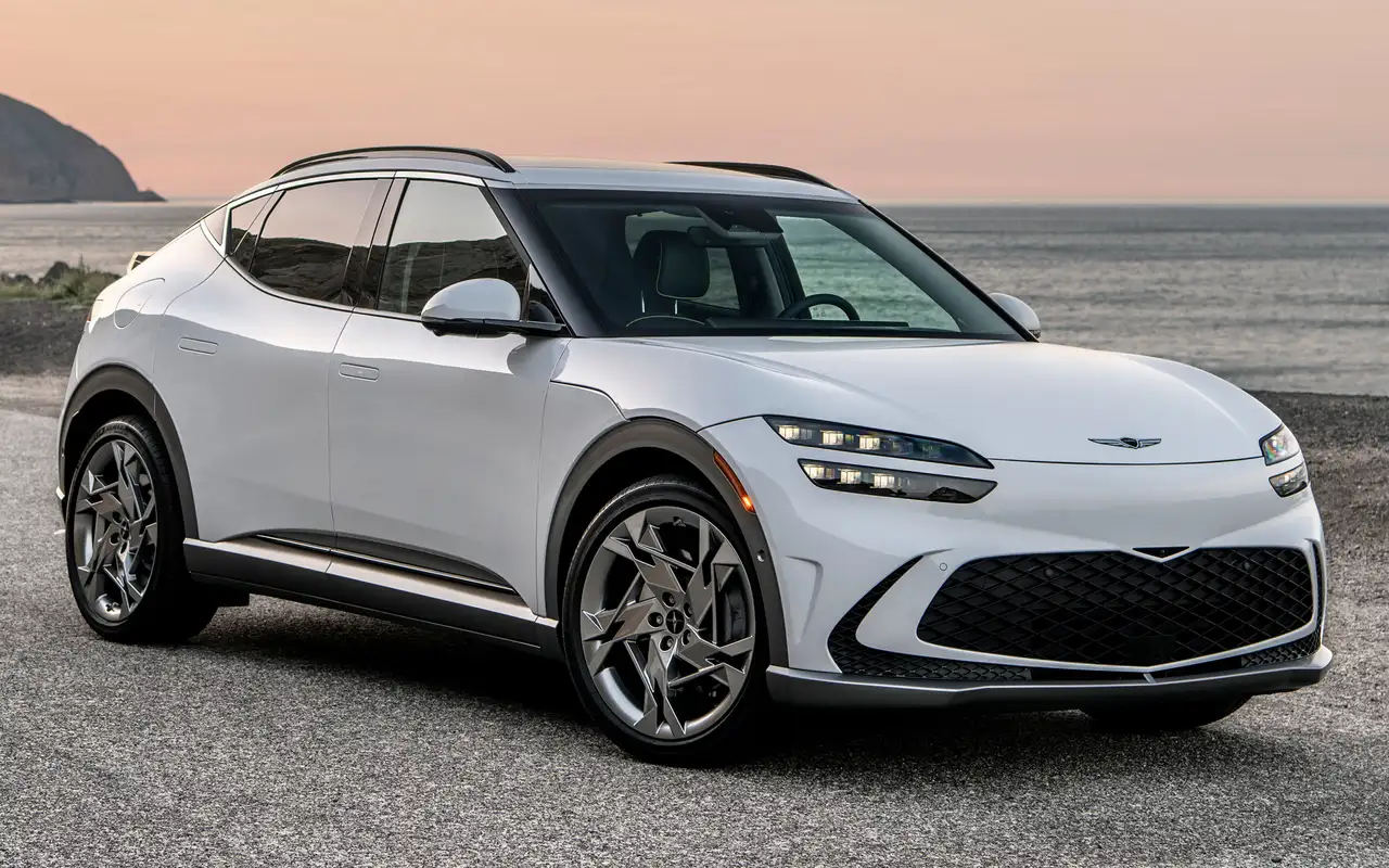 GV60GV60 AWD Sport Plus
