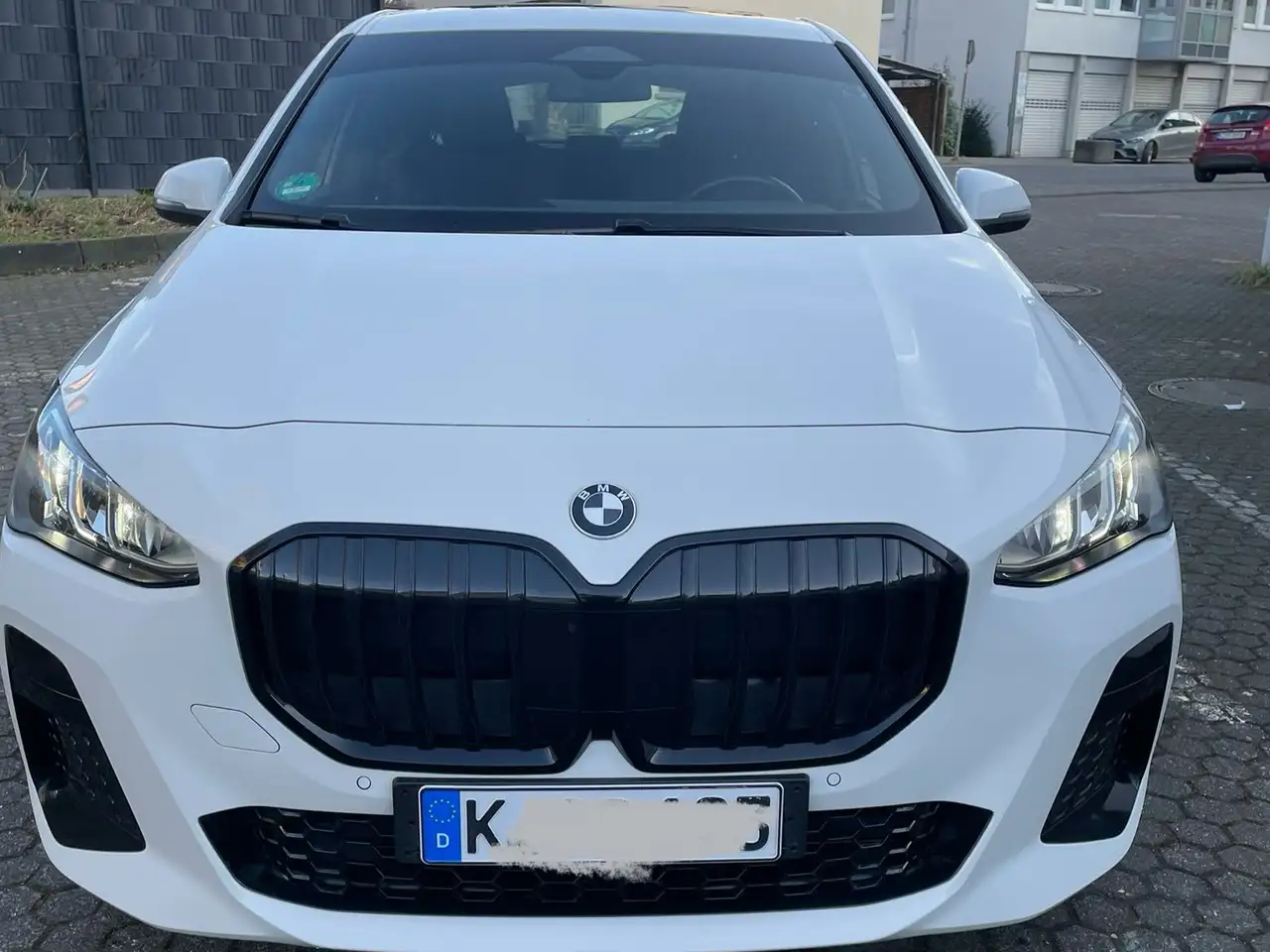 218Active Tourer 218 D Automatik Diesel