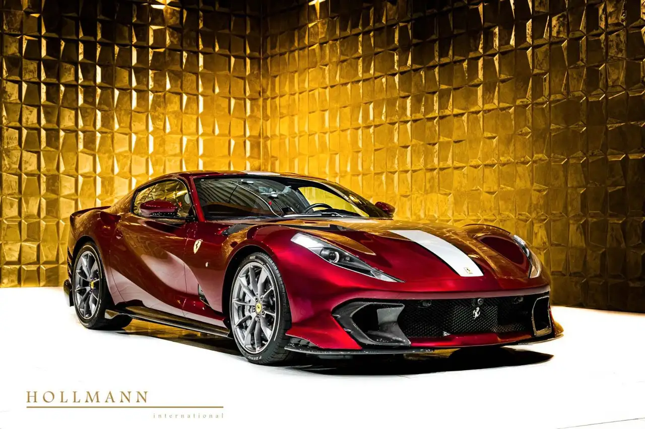 812Competizione + LIFT + CAMERA + CARBON