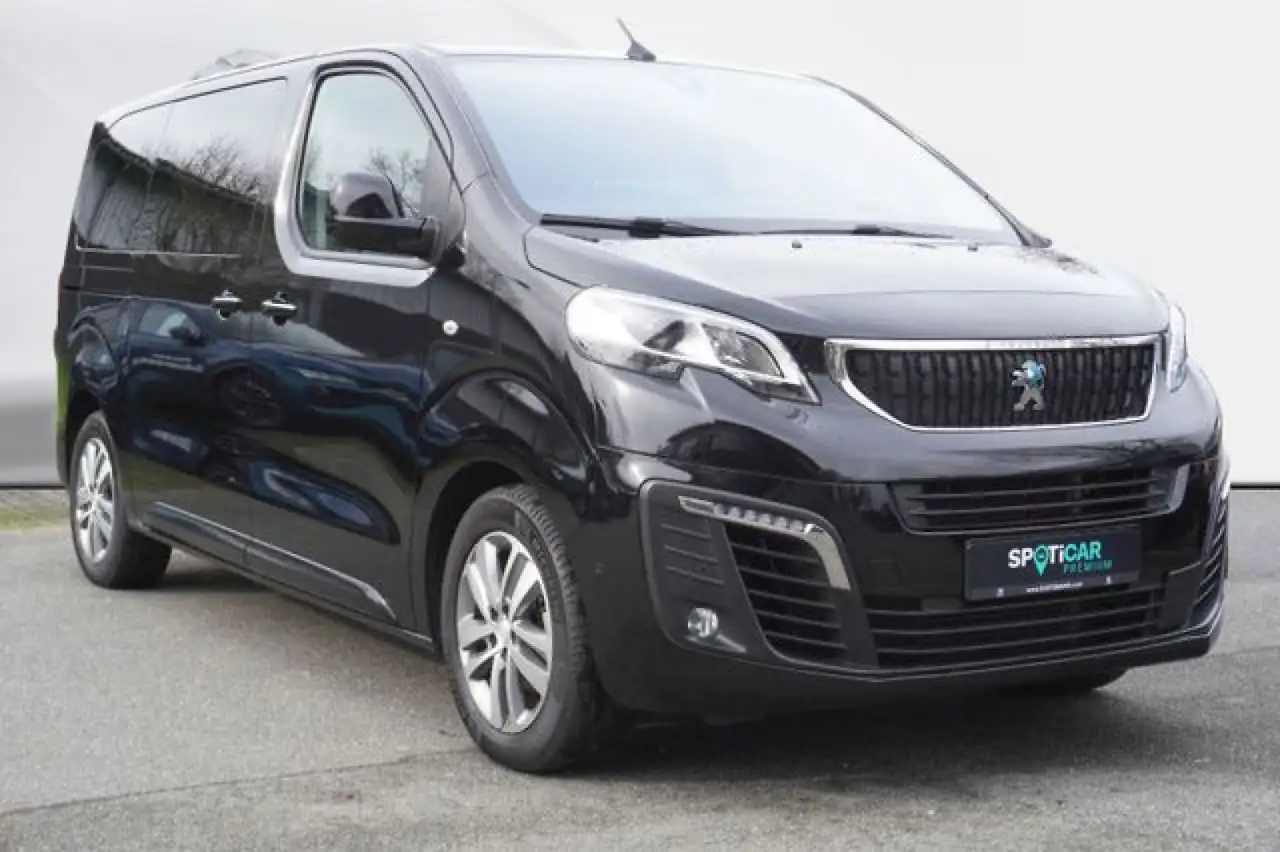 Travellere-L2 (50kWh) Allure