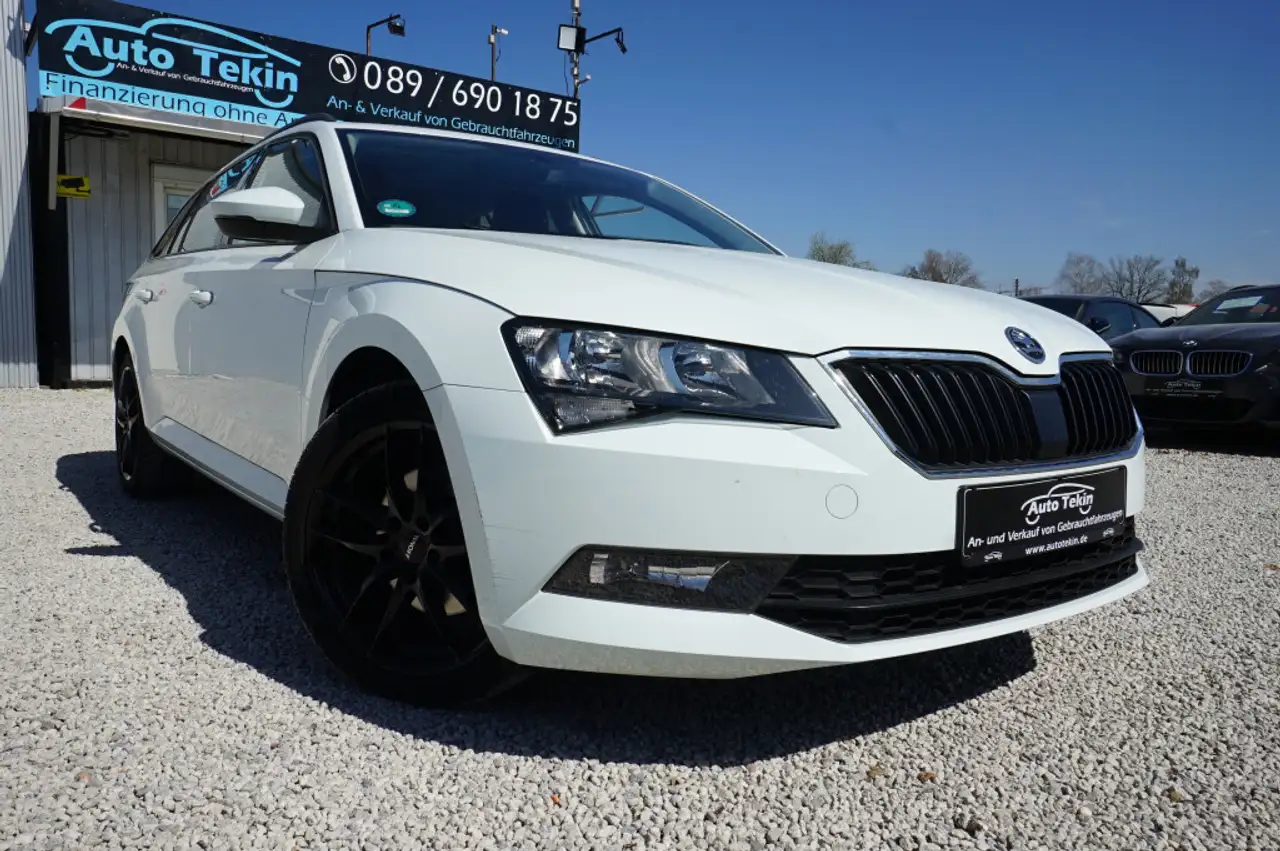 SuperbCombi 1.4 TSI Active DSG |CarPlay| |Navi|
