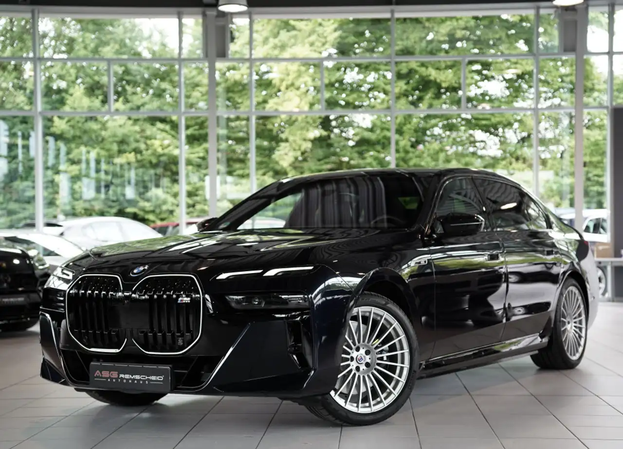 i7M70 xDrive *21*SkyLounge*B&W*NP210TSD*Alpina