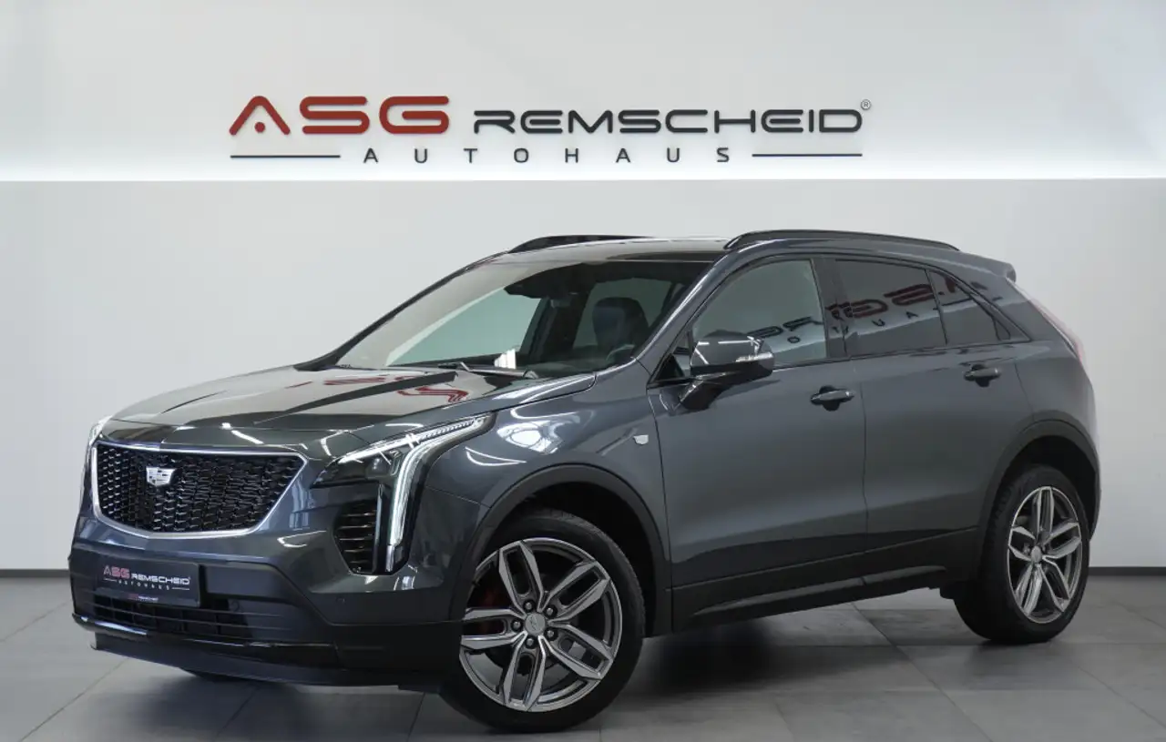 XT4Luxury 2WD *1.H *Kamera *H-UP *Memory *Navi