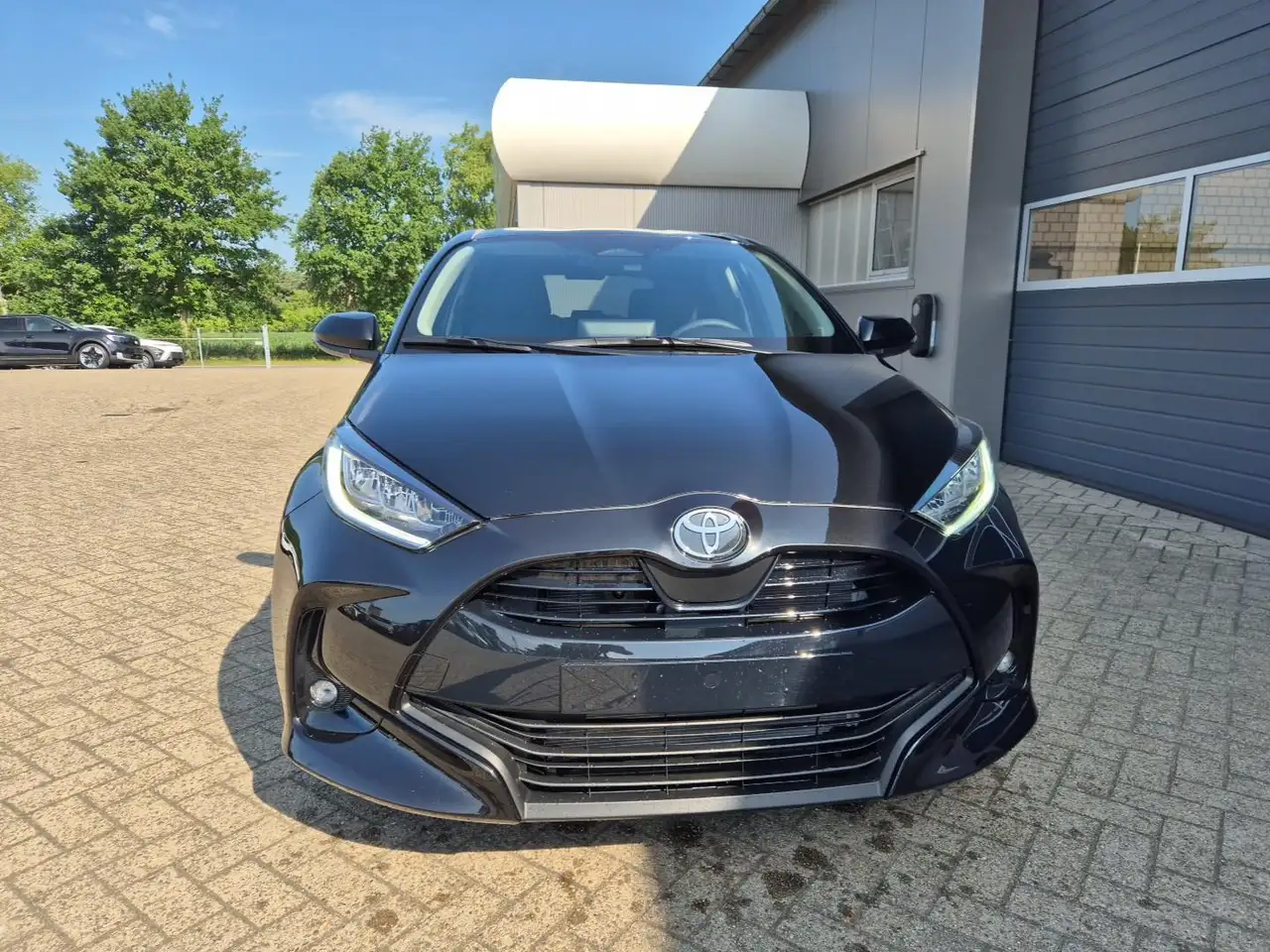 Yaris1.5VVT-iE 116PS Automatik Teamplayer Klimaautom...