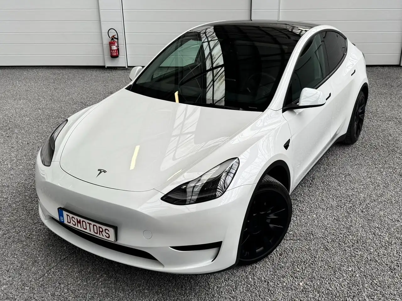 Model YRWD Highland | 20" Induction velg | Carbon spoiler