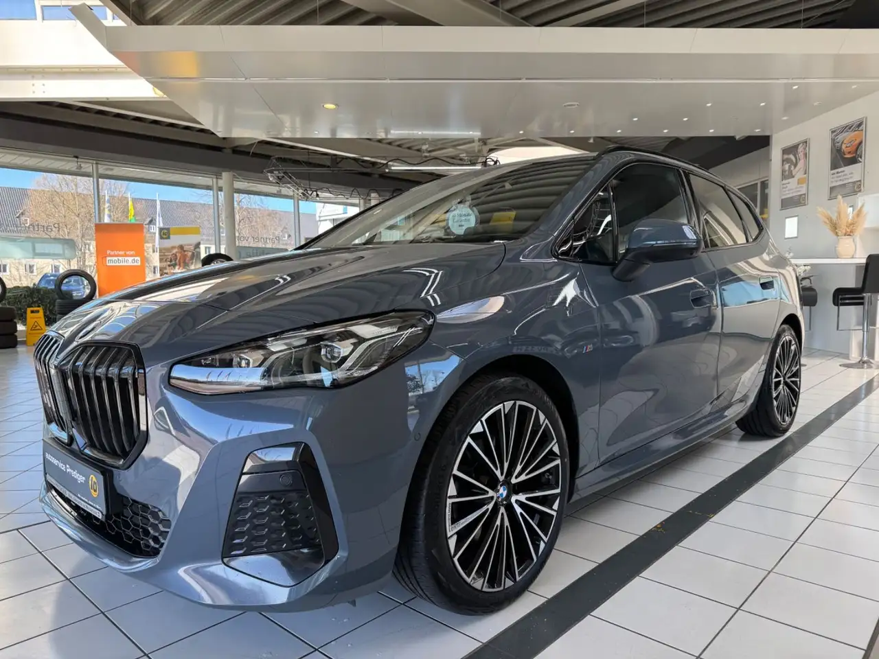 218218 i M Sport*Head-Up*360 Kam*