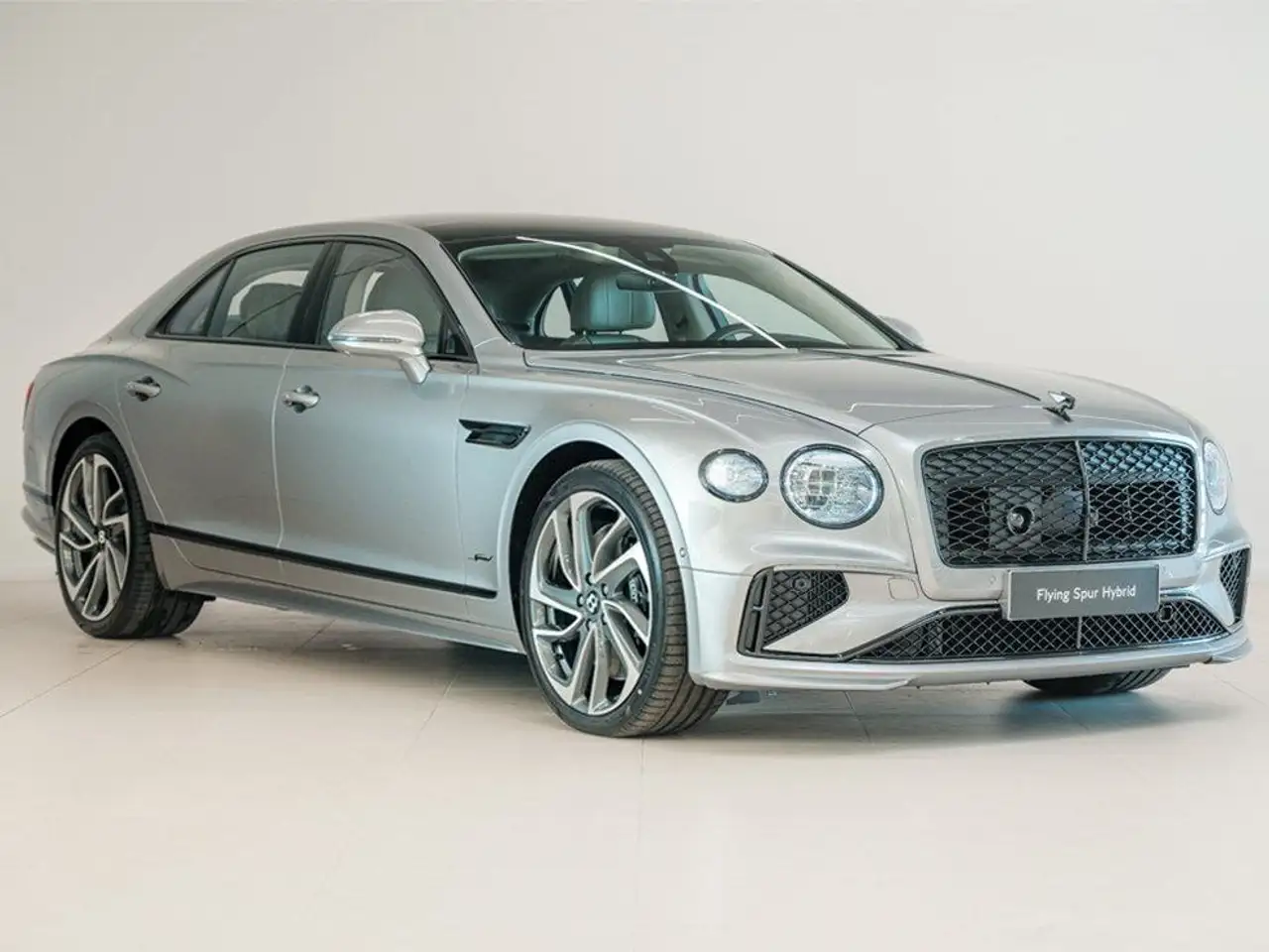 Flying SpurFlying Spur 2025 Speed Hybride V8
