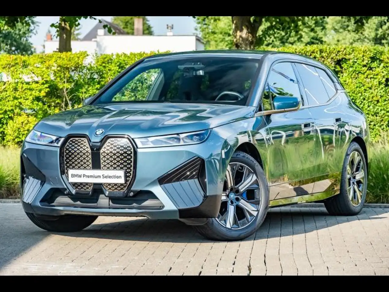 iXxDrive40