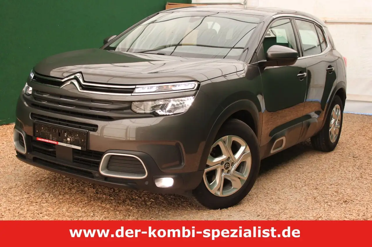 C5Aircross Live/ Kamera/ Apple CarPlay/ 44tkm