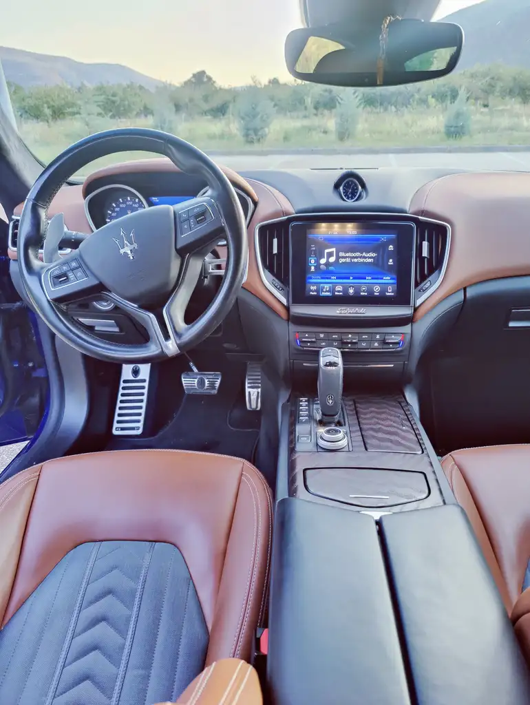 Фото машины