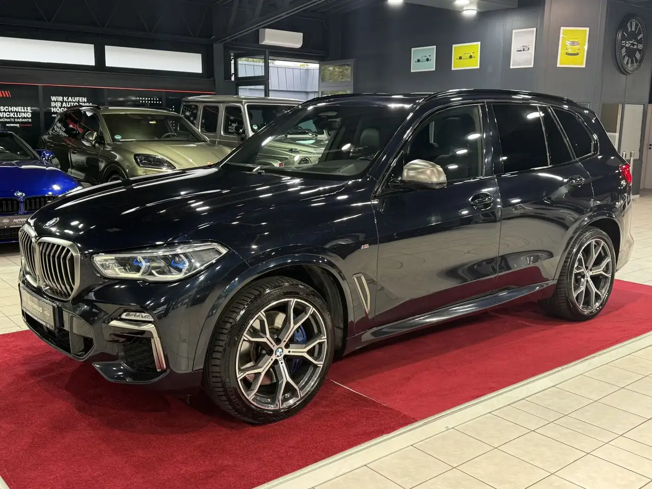 X5 Md+SKYLOUNGE+B&W