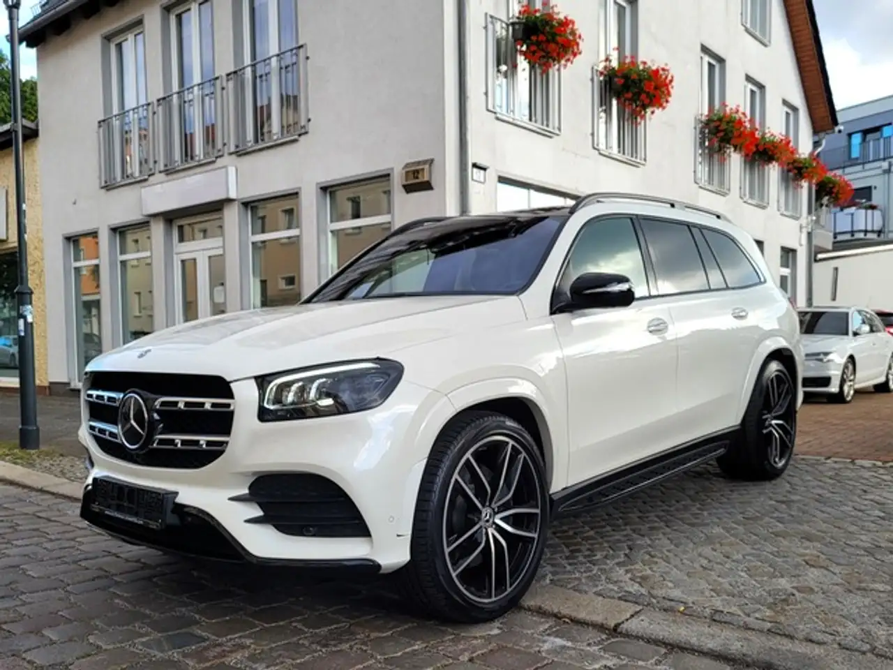 GLS 400d AMG 4M NIGHT HUD STANDHZG PANO