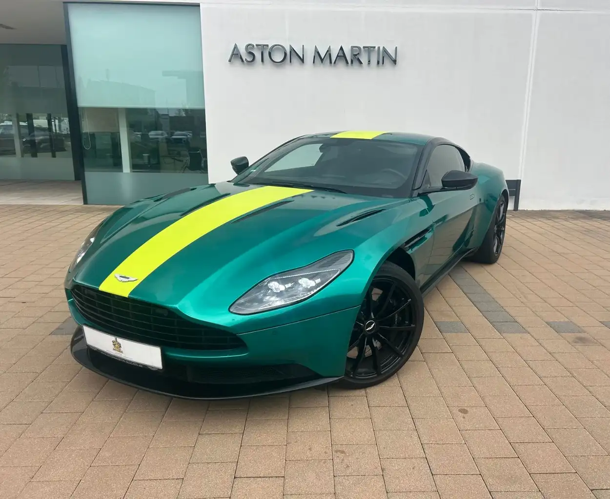 DB115.2 V12 AMR / F1 Folierung
