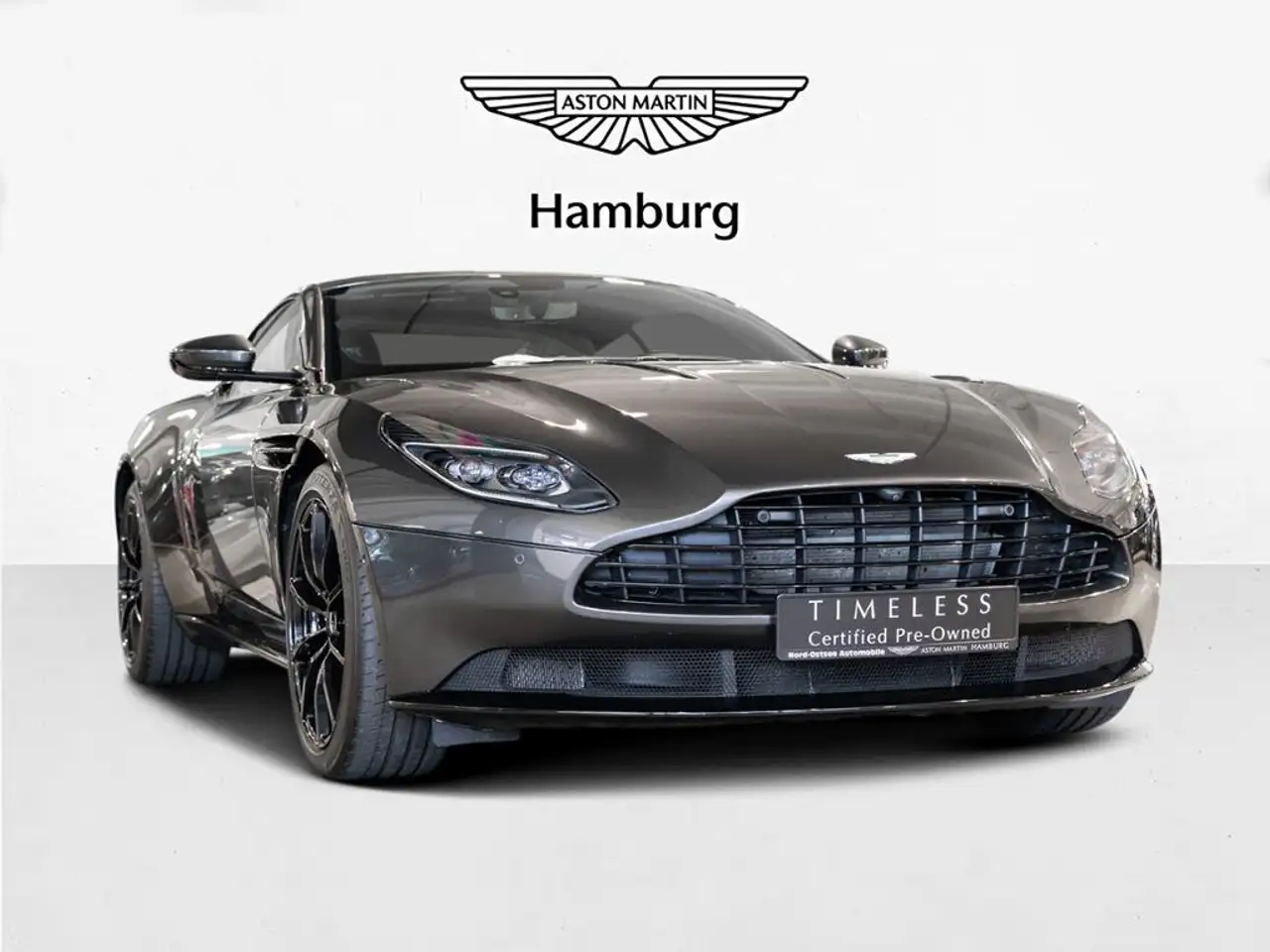 DB11AMR V12 Coupe Aston Martin Hamburg