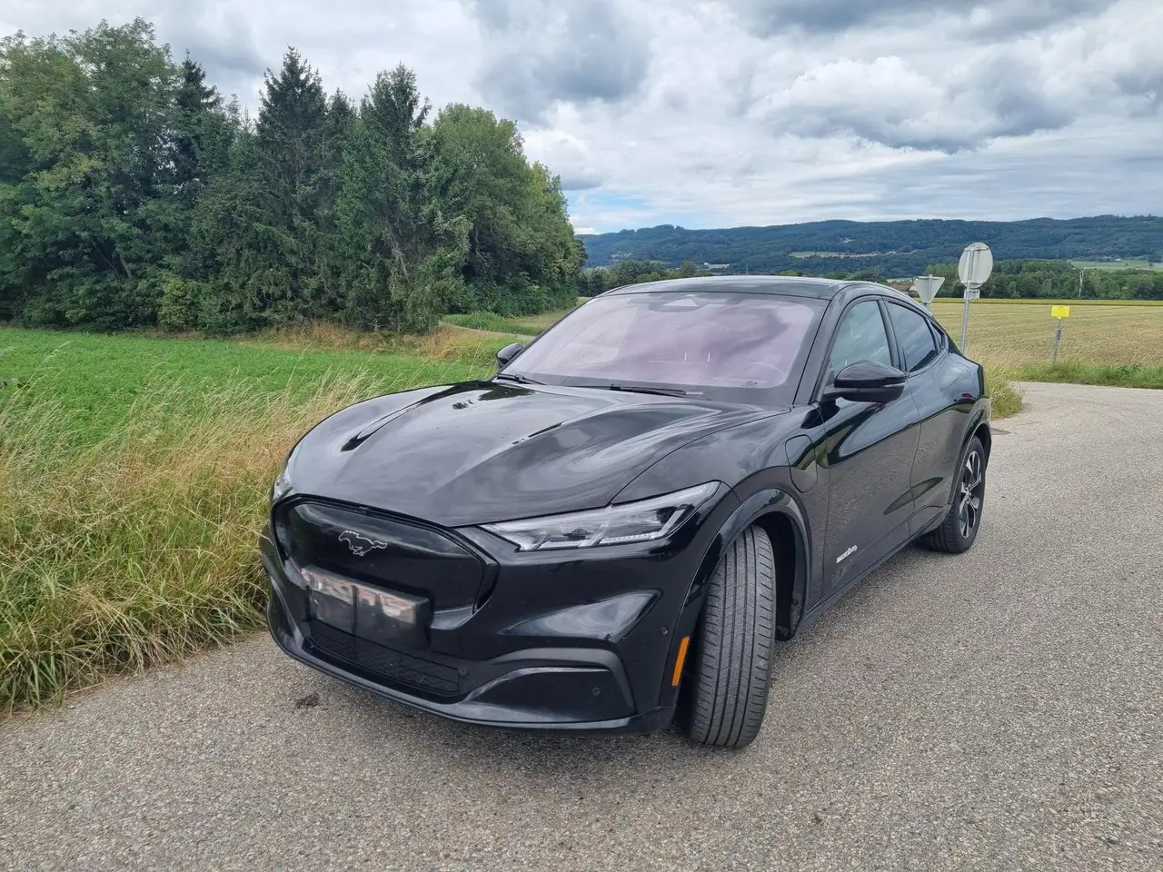 Mustang Mach-EMustang Mach-E Elektro 68kWh Standard Range
