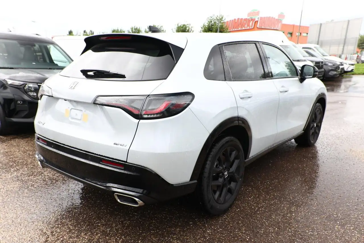 ZR-VSport 184 CVT ACC eHK PrivG Keyless SHZ Nav 135...