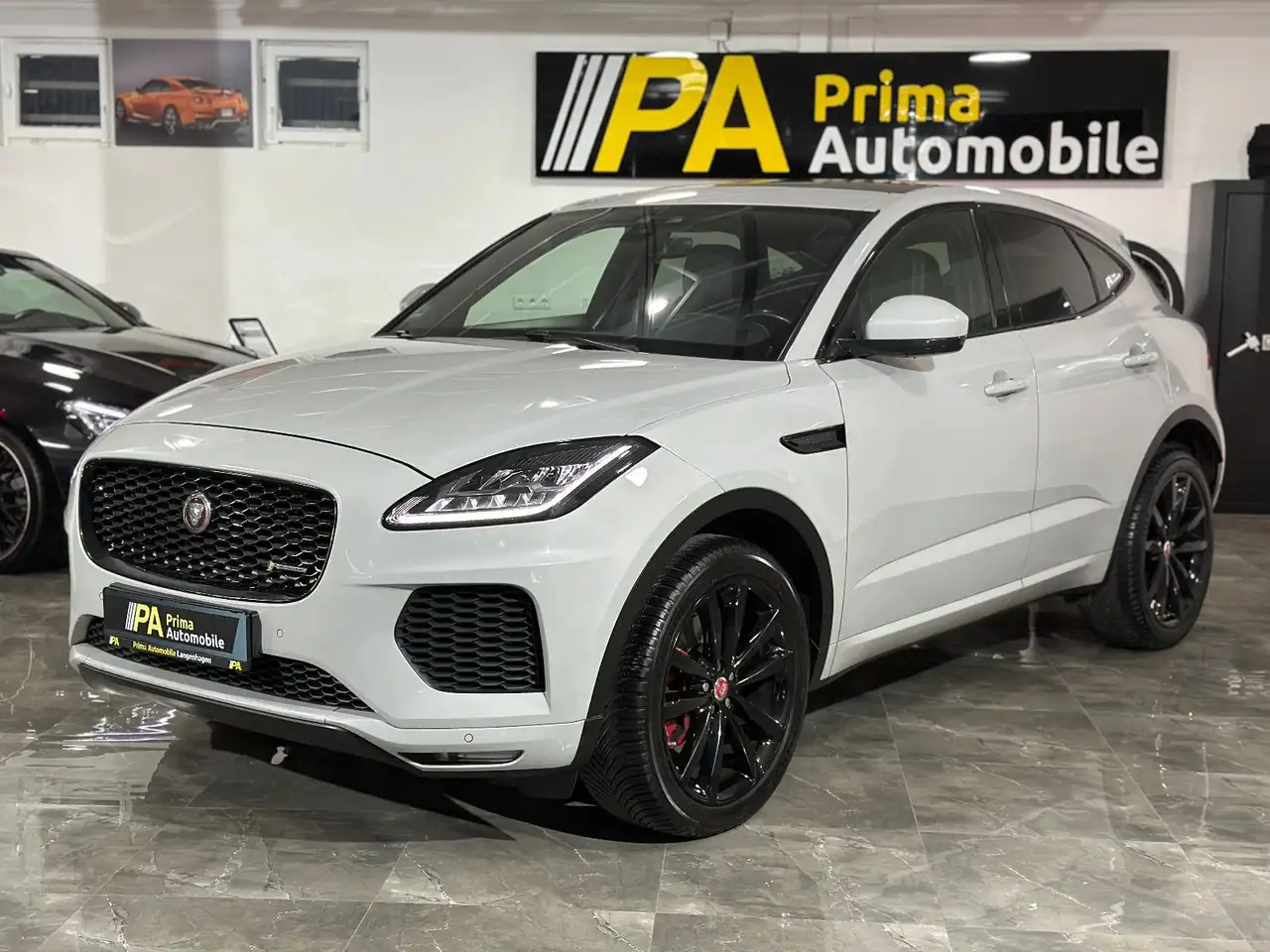 E-PaceE-PACE 2.0 D180 R-Dynamic S AWD Keyless Pano LED