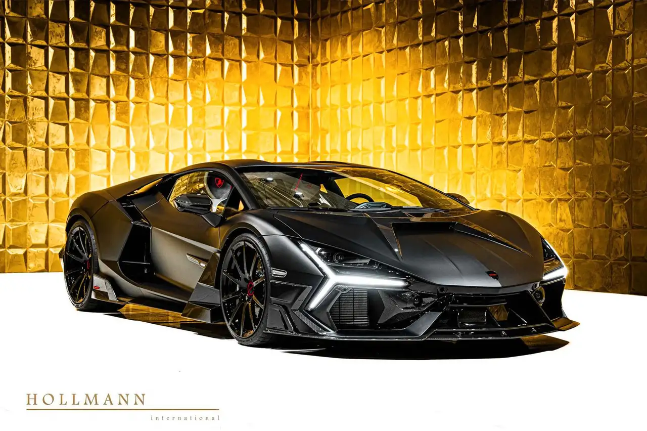 Revueltoby MANSORY