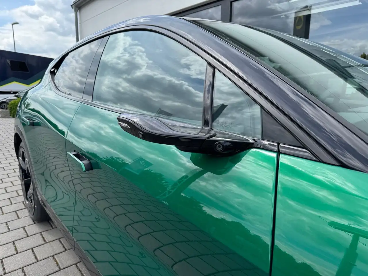 Фото машины 24