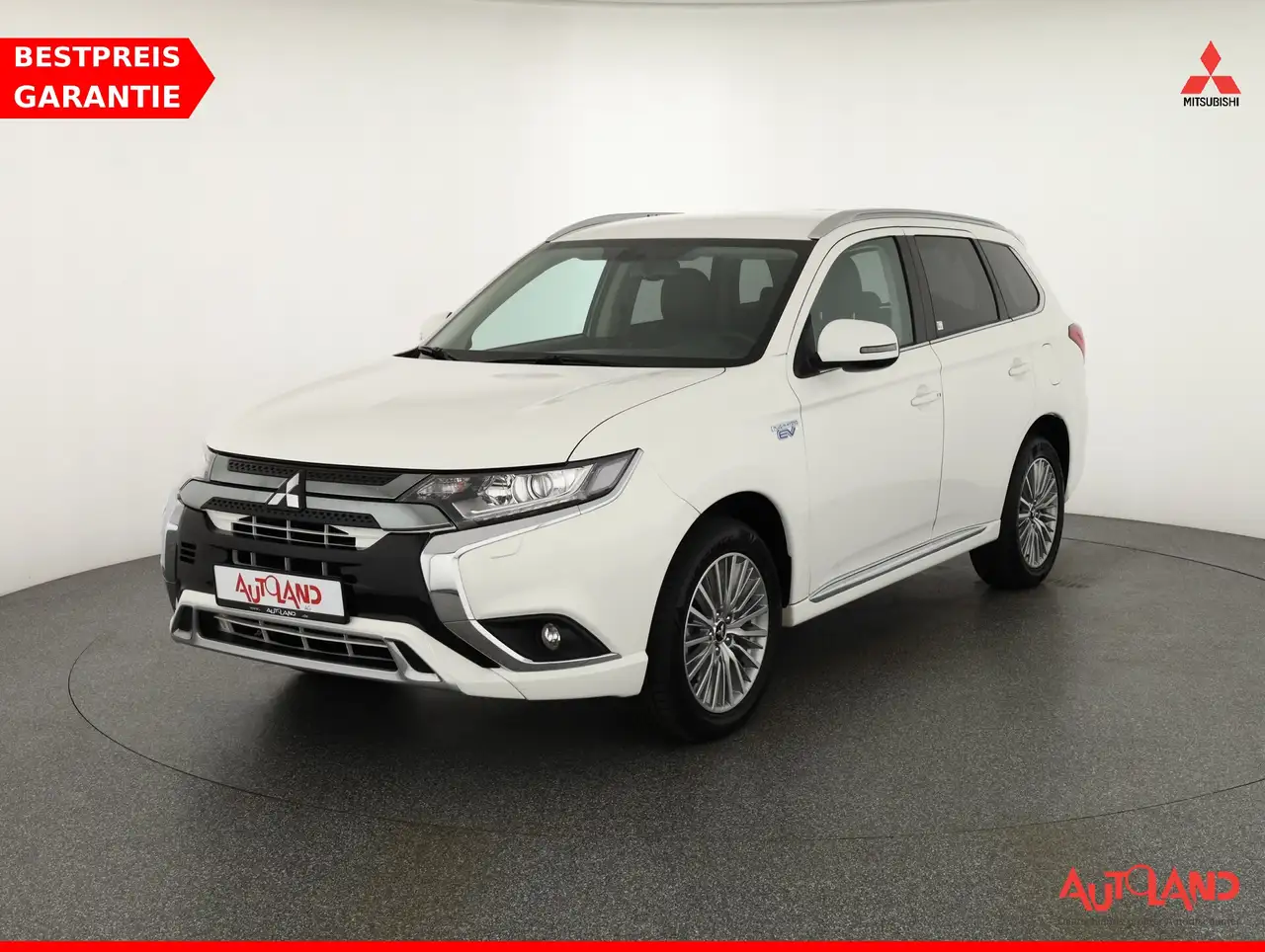 Outlander2.4 PHEV CVT 4WD Navi Kamera Alcantara