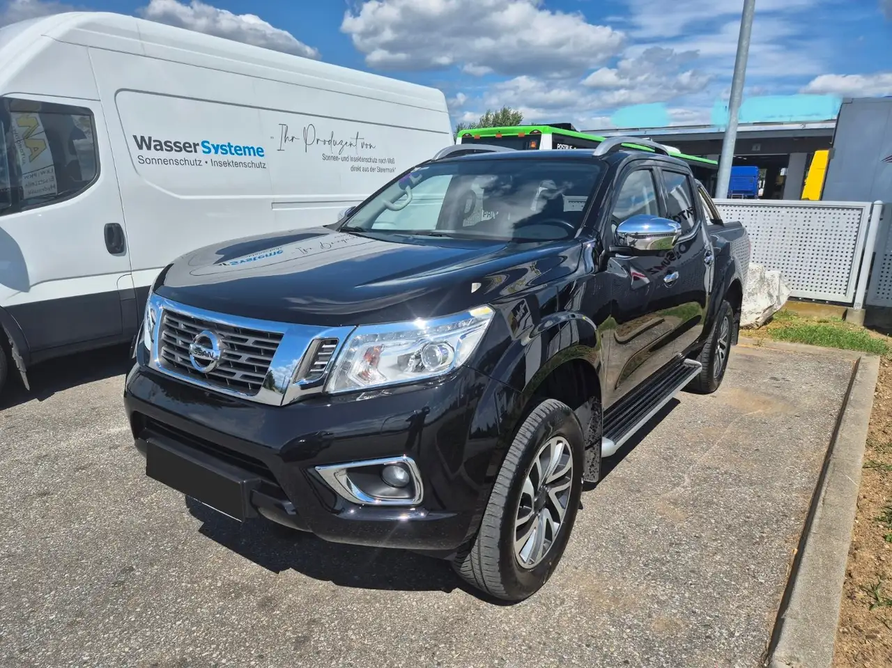 NavaraNP300 Tekna DC 4x4 2,3 dCi