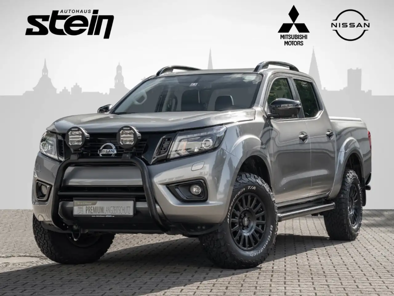 NavaraDouble Cab 2.3 dCi DC 4x4 Autm. N-Guard AHK Panora