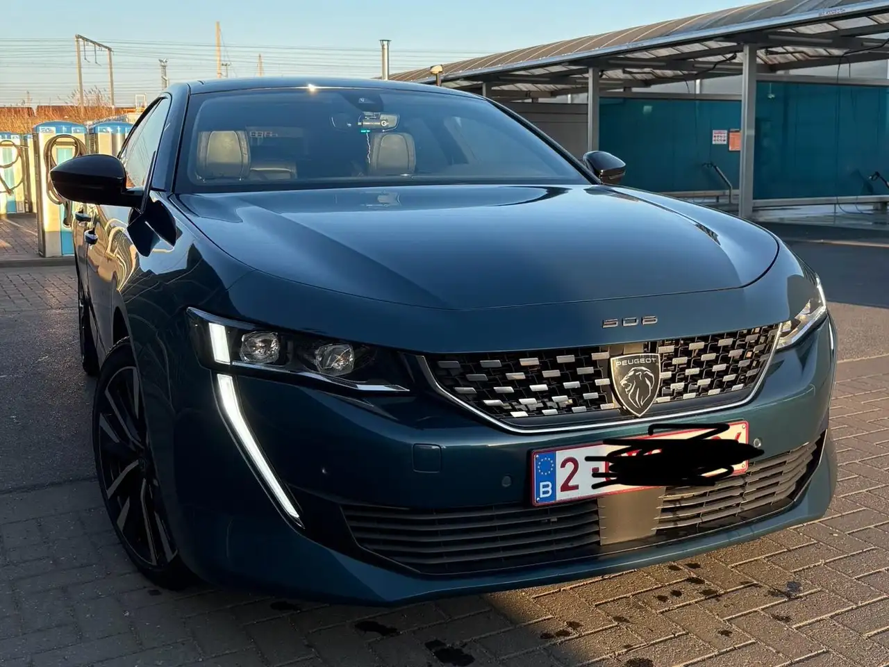 508508 Hybrid 225 e-EAT8 GT