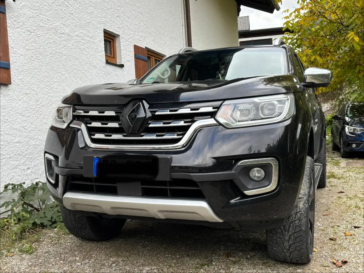 AlaskanDouble Cab 4x4 dCi 190 Aut. INTENS