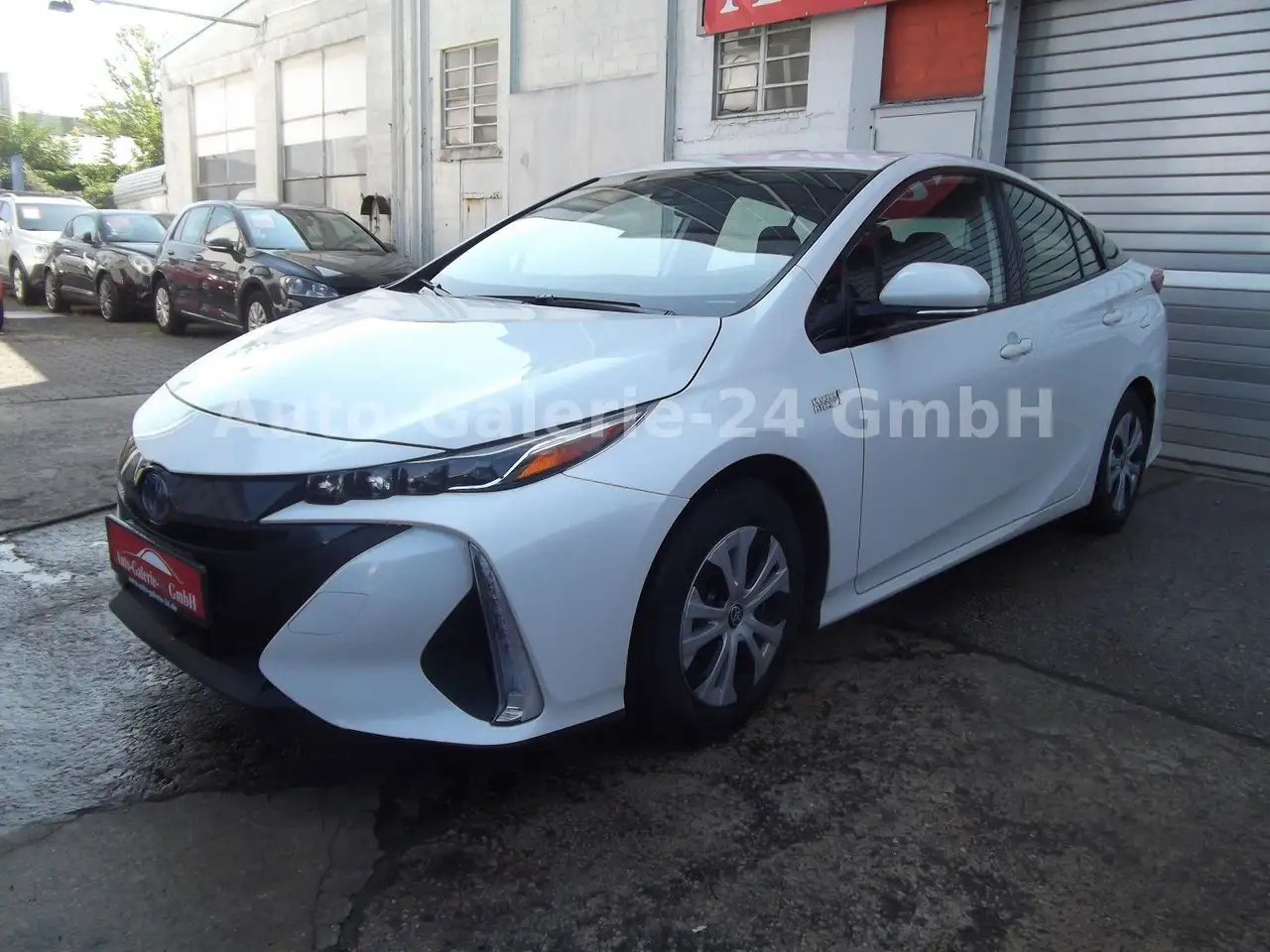 Prius1.8-l-VVT-i Plug-in- Hybrid Autom, Navi