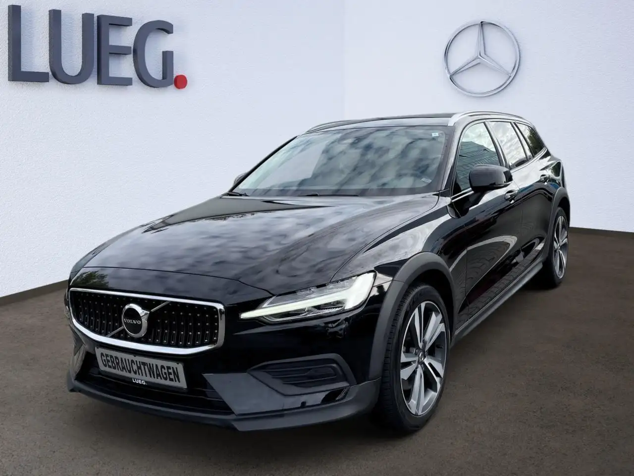 V60V 60 Cross Country B4 PREMIUM-SOUND+SCHIEBEDACH