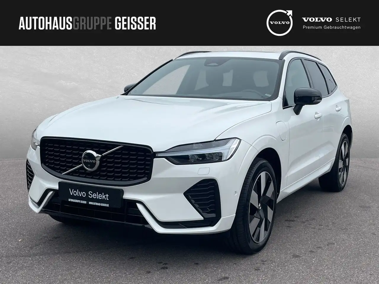 XC60T6 AWD Recharge Plus Dark ACC BLIS SD
