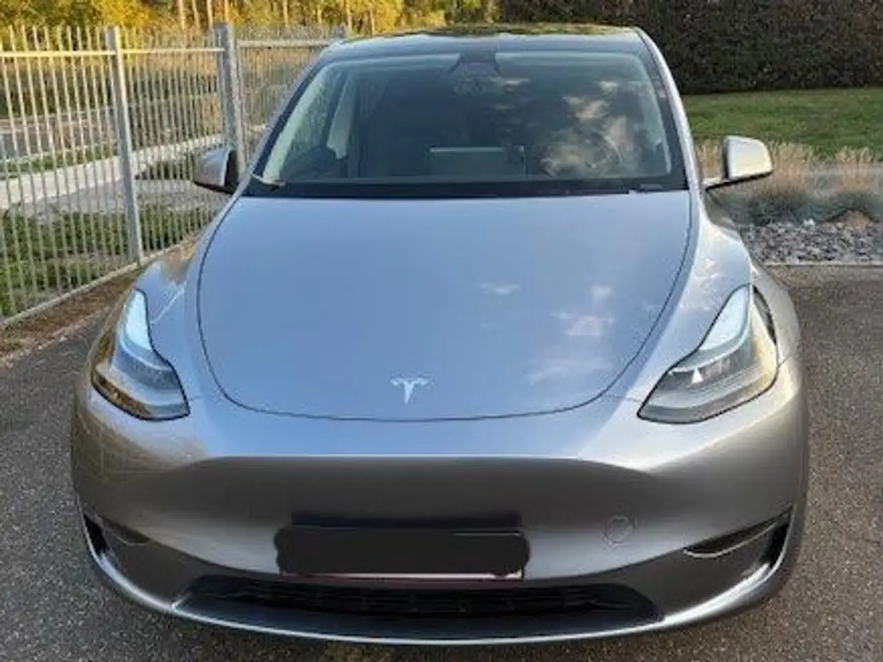 Model YModel Y Long Range Dual Motor AWD