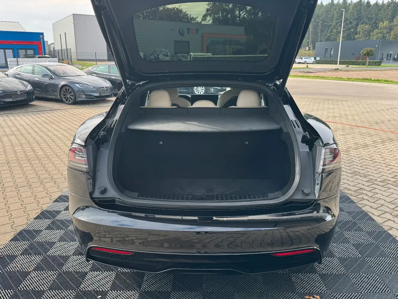 Фото машины