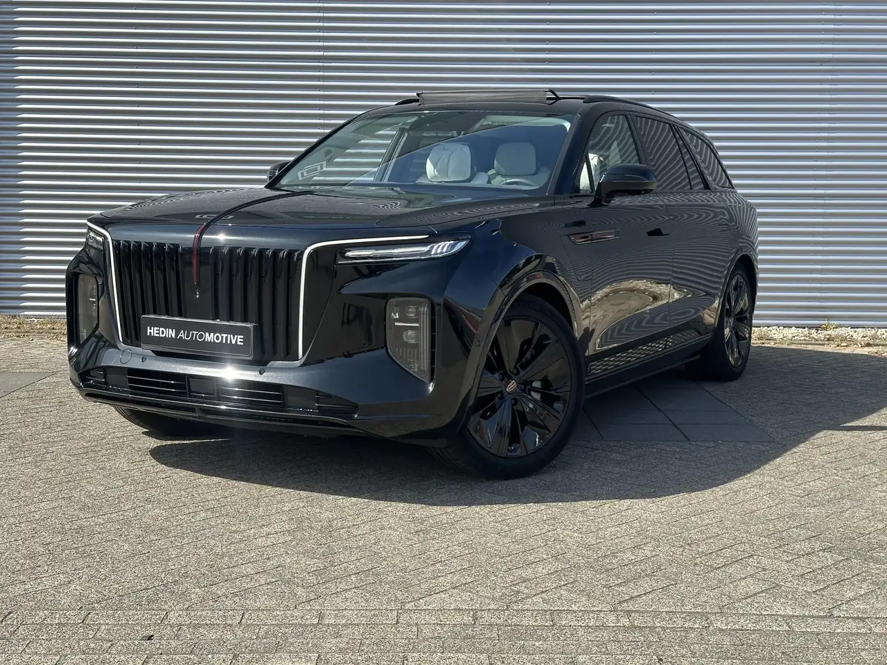 E-HS9President 99 kWh | Black Pack | Adaptive cruise co