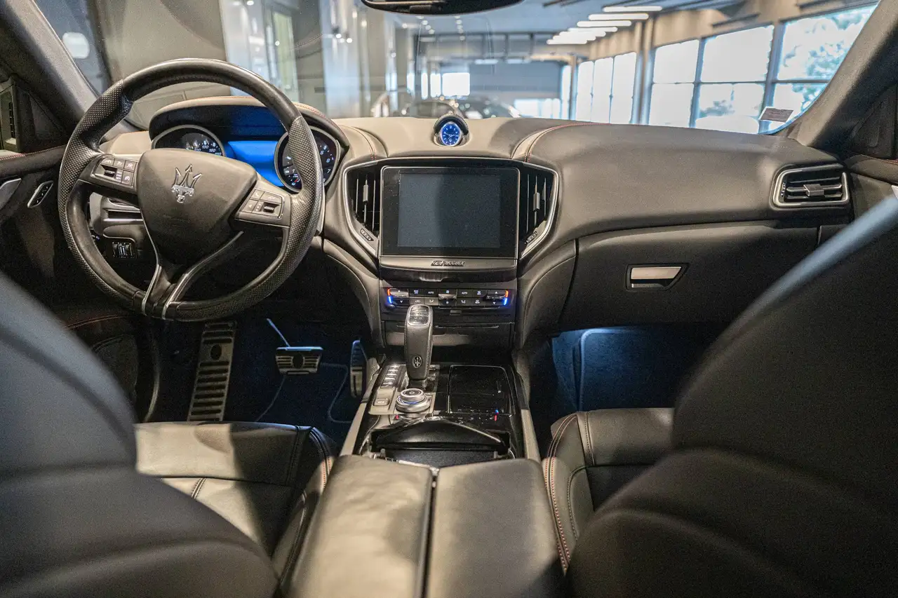 Фото машины