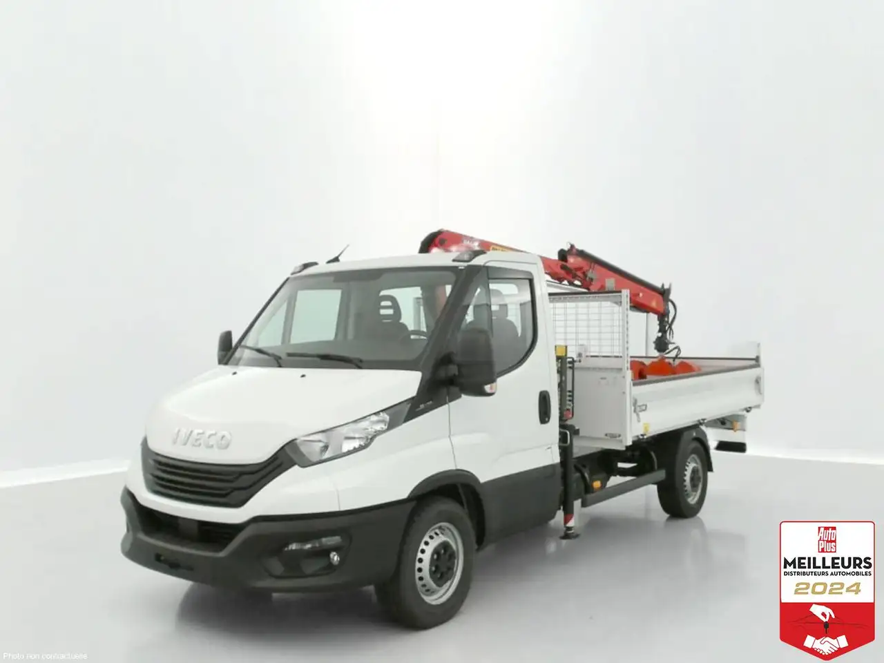 DailyDaily 35S14H 3750 2.3 136ch Benne Alu JPM + Grue PK 3400 + Pince