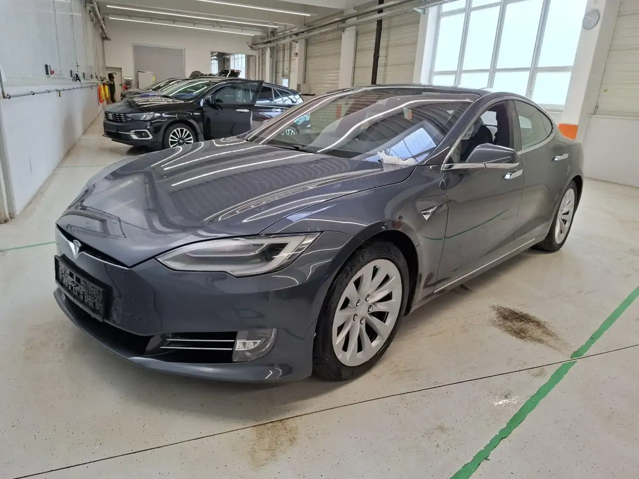 Model SLong Range *ACC*KAM*LED*PAN*