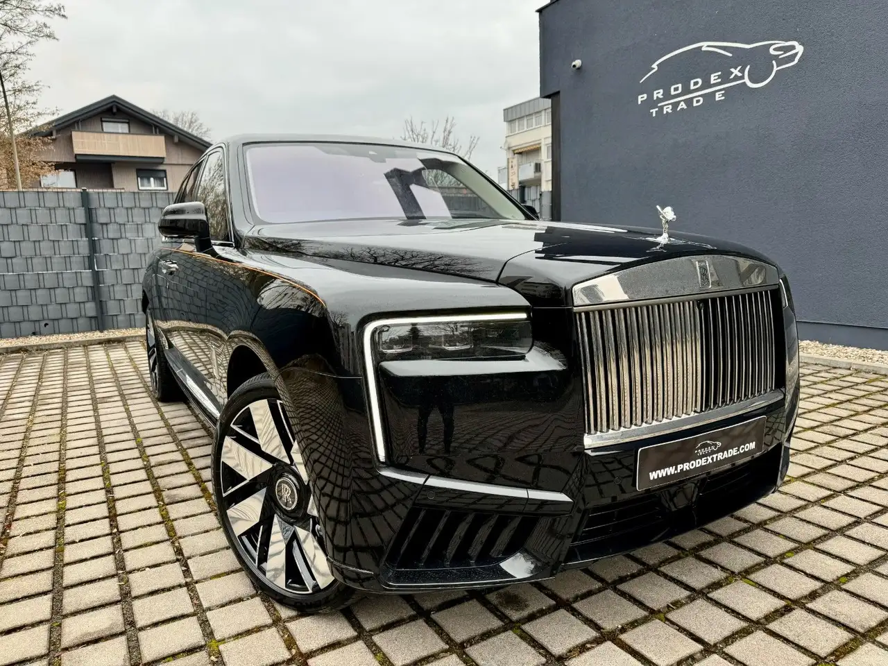 CullinanII BLACK/MANDARIN 5-SEATS FULLL !.2025!