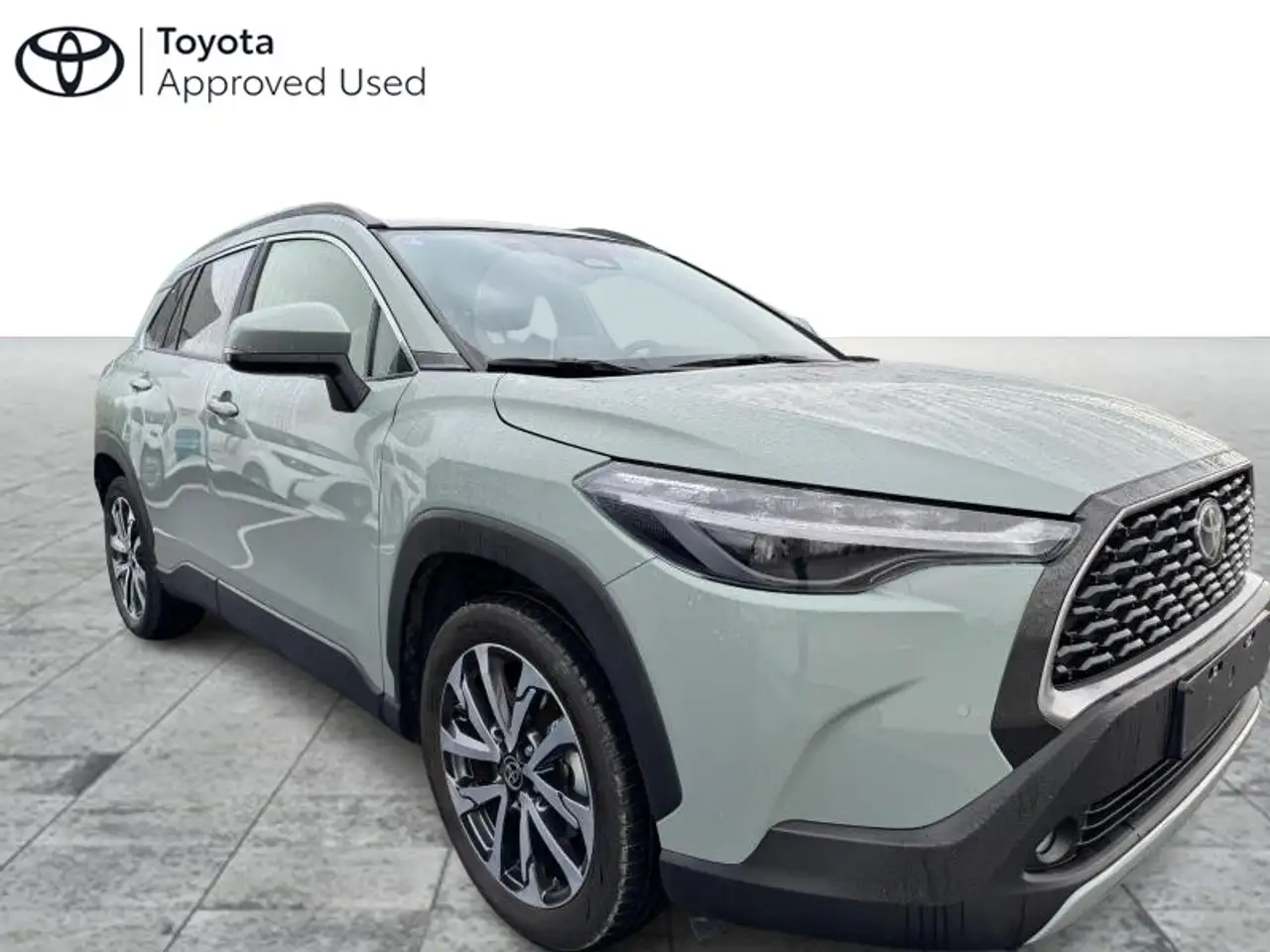 Corolla CrossStyle + COMFORT PACK