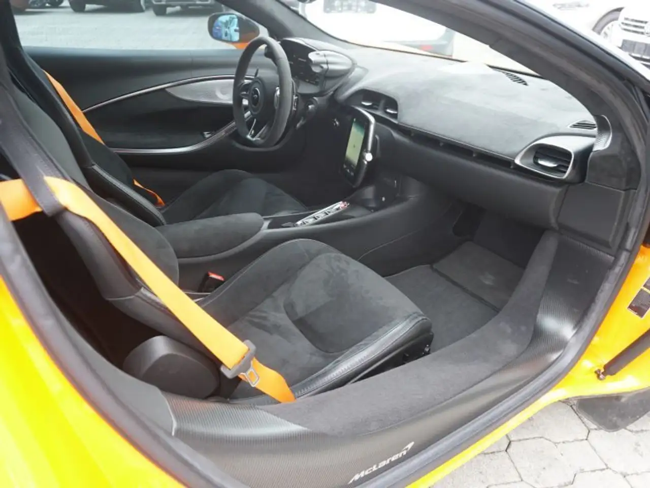 Фото машины